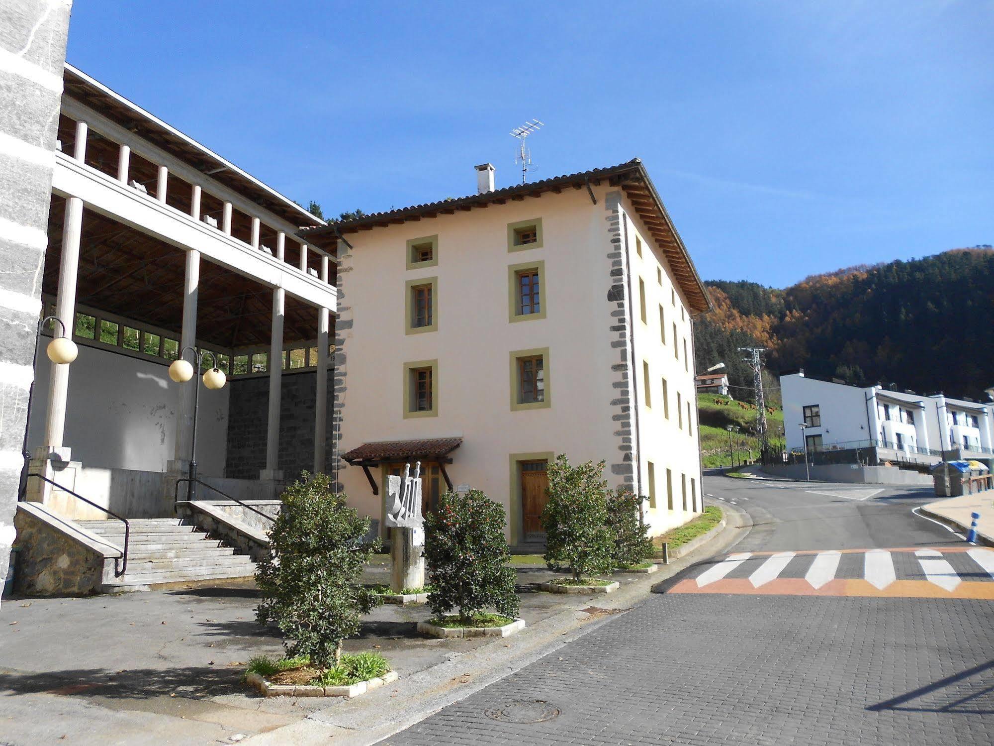 Beizamako Aterpetxea - Albergue Turistico De Beizama Buitenkant foto