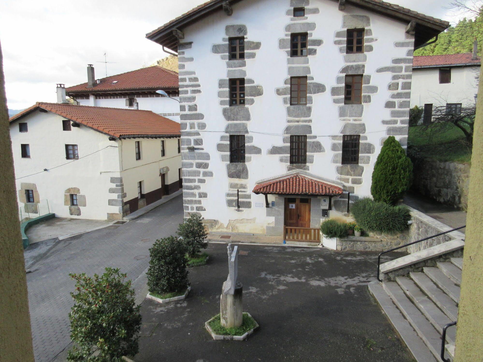 Beizamako Aterpetxea - Albergue Turistico De Beizama Buitenkant foto